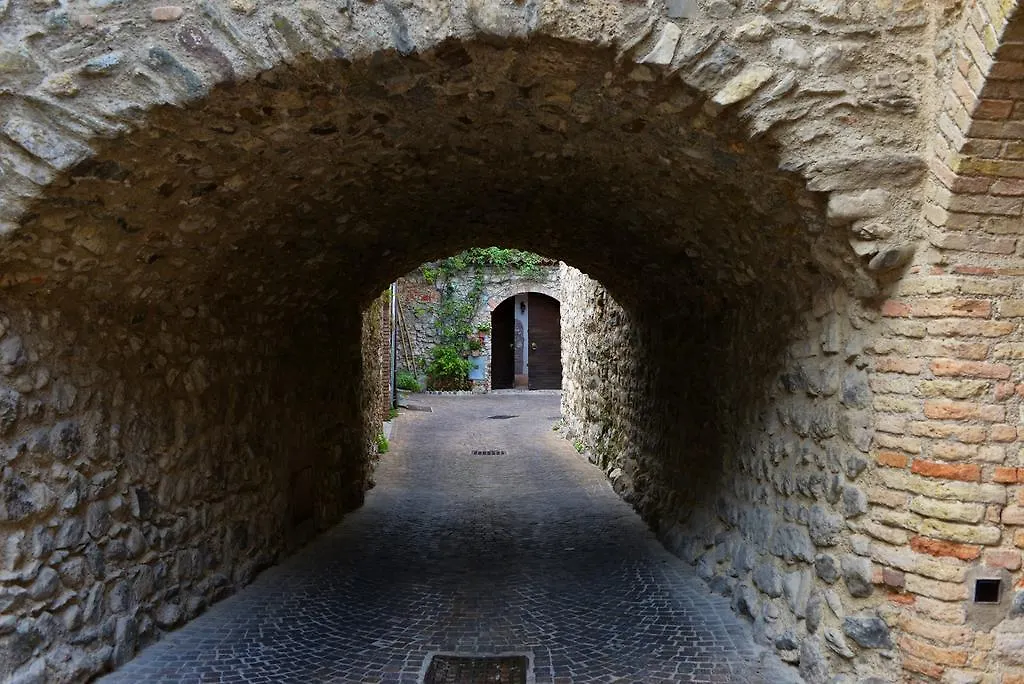Antiche Mura Casa Vacanze Puegnago Olaszország